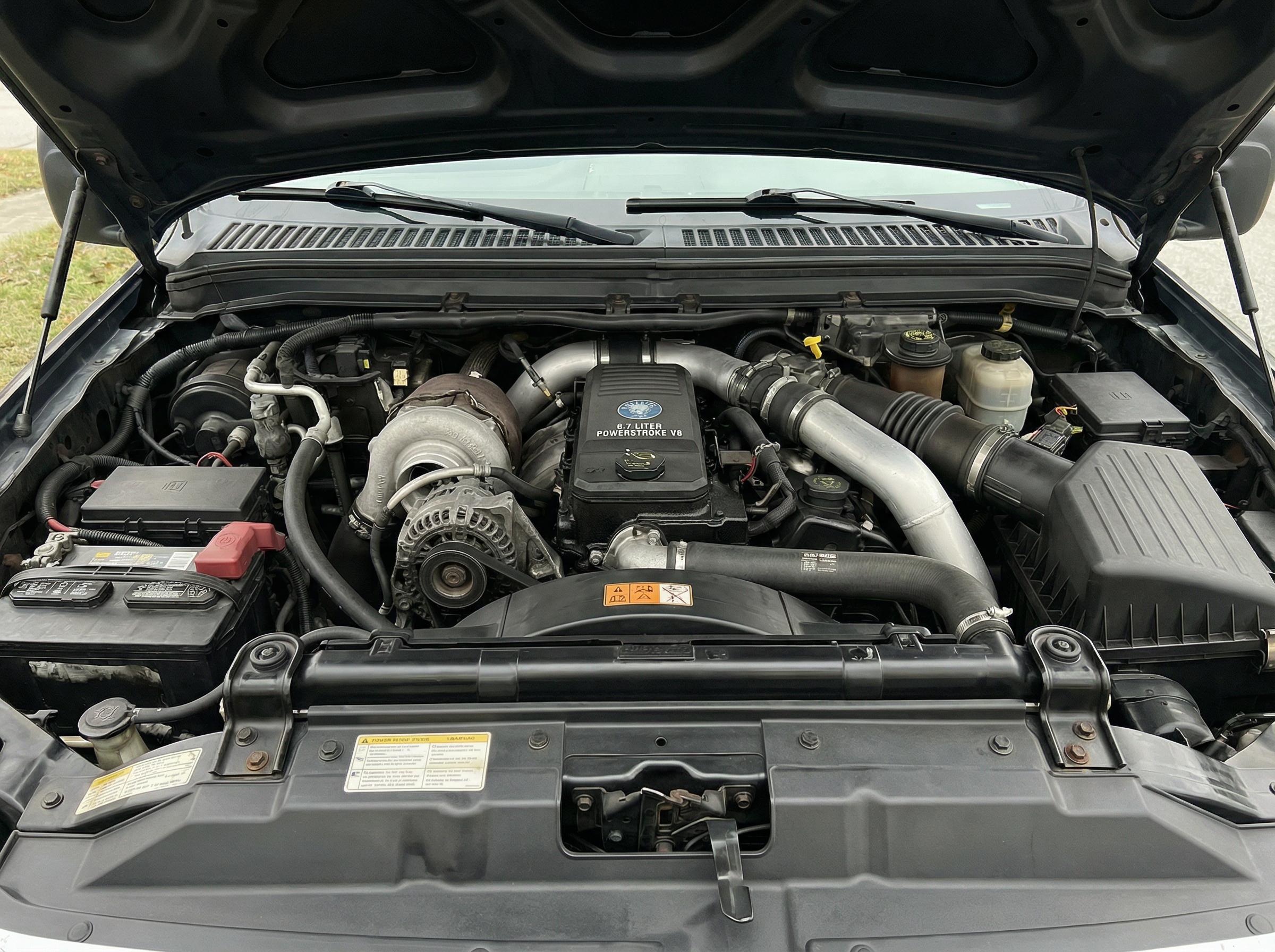 Ford F-250 diesel engine bay after dry ice blasting — clean engine bay, Canyon Dry Ice Blasting
